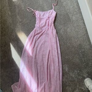 Elegant Pink Spaghetti-Strap Maxi Dress